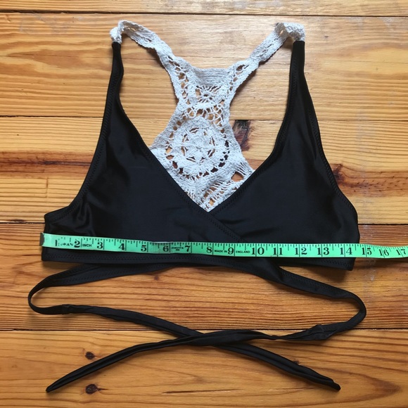 Blooming Jellyfish Black Crochet Wrap Bikini EUC M - Picture 3 of 12